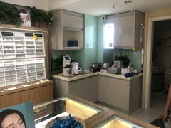 -视野联行眼镜·蔡司·控优点授权(长白万象汇店)