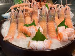 -万岛日本料理铁板烧(万泰国际店)