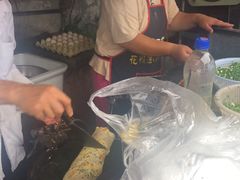 -正宗杂粮煎饼香软鸡蛋饼