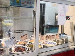 面包甜点陈列柜-王家沙点心店(万航渡路店)