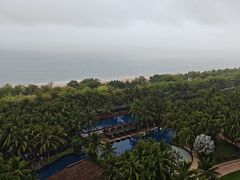 -三亚湾海居铂尔曼度假酒店