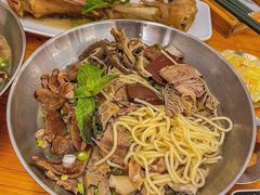 -喜之羊·粉面档