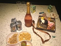 -百威KTV(恒福路店)