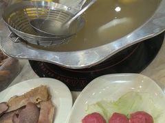 -粤潮牛肉火锅店(江南大道店)