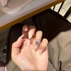 -丽心自助美甲美睫