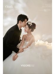 -雪中彩影婚纱摄影·微光艺术中心