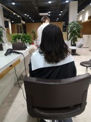 -CARR SALON