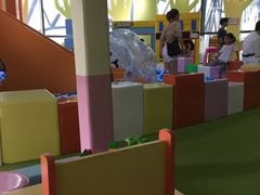 -爱玩嘉年华(龙湖杭州金沙天街店)