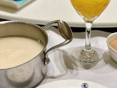 -红鼎豆捞·非遗鲍皇汤火锅(宝丰路店)