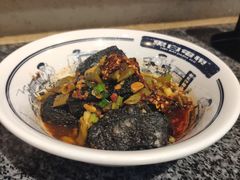 黑白长沙臭豆腐-黑白电视长沙小吃(美林M·LIVE天地东座店)