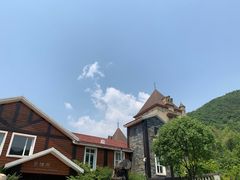 -梦娜斯庄园