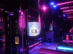 -唯爱KTV聚会餐厅(仙林东城汇店)