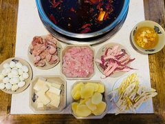 鹅肠-九尺赵老四鲜鹅肠火锅