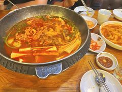 -喇喇排骨火锅·传统韩式脊骨汤(望京西园总店)