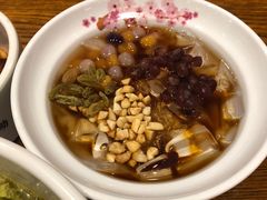 -渝是乎川渝小炒(新世界百货望京店)