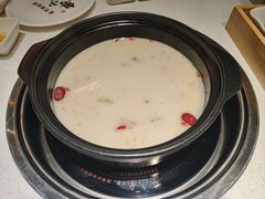 -粤小煲鲜汤猪肚鸡(丹尼斯二天地店)