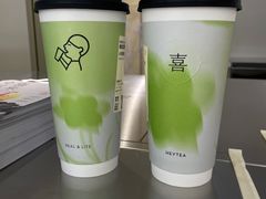 -喜茶(广州三元里卜蜂莲花店)