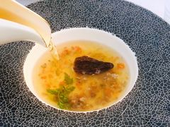 法式牛肉清汤-Kathleen's Waitan 凯圣琳江景西餐厅(外滩店)
