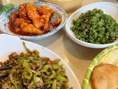 -顶顶香煎饼家常菜(金花南路店)