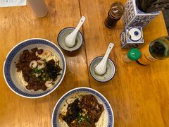 -沪西老弄堂面馆(定西路店)
