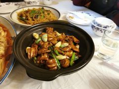 腊八蒜炒肥肠-百花人家(清水田园店)