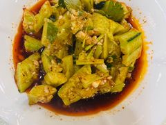 -渝君重庆火锅(嘉宾路店)