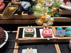 -雍容荟帝王蟹活龙虾展台自助(IFS黑金店)