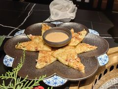-山川小町·极番烧肉(新地假日广场店)