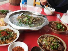 -谢老五跷脚牛肉·非遗传承店