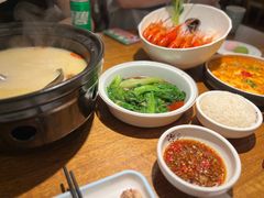 -乔街深夜食堂·小龙虾·高压锅生蚝(杭州总店)