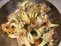 -弄堂里(西溪龙湖天街店)