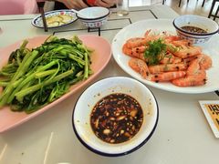 -覃记海鲜美食餐厅