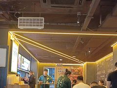 -喝丢一只鞋海鲜烧烤·海肠捞饭(东关街店)