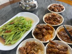 -品香排骨饭(羊官路店)