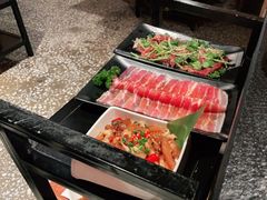 -嘿嘟嘟·肋条烧肉放题(爱融荟城店)