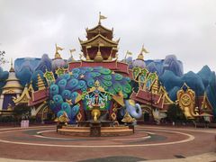 -七彩云南欢乐世界