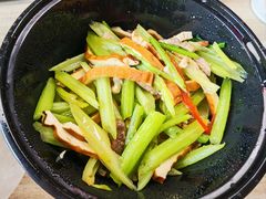 三丝本芹-火龙堂·风味民间菜(文一路店)