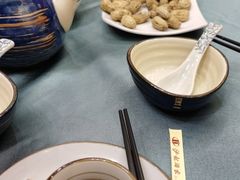 -沙龙酒家