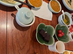 -裕兴记•蟹黄面馆(人民广场店)