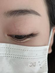 -猪猪女孩日式美睫美甲