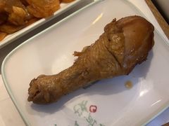 -老乡鸡(上海白玉兰广场店)