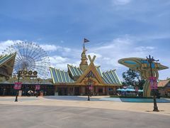 -七彩云南欢乐世界