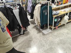 -BIGOFFS 超级折扣(仁恒伊势丹店)