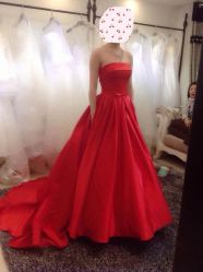 点击看大图 深白婚纱礼服-深白婚纱艺术馆(王府壹号店)