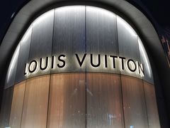 -上海尚嘉中心