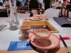 -尚尚仙·酸汤猪手·猪肚鸡火锅(华联万柳购物中心店)