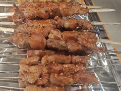 秘制羊肉小串-金太阳海鲜烧烤·本地人餐厅(东纬路旗舰店)