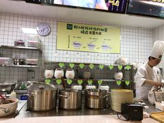 -费大厨辣椒炒肉(万家丽一店)