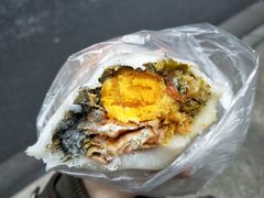 -上海虹口糕团(福州路店)