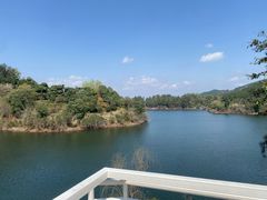 -华凌山庄·隐湖栖